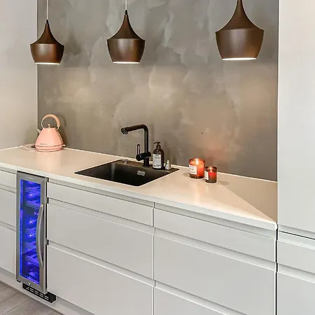 2 Bedroom Stunning In Apartman